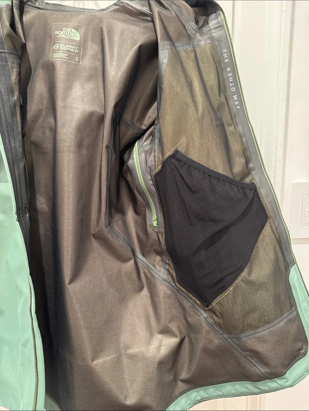 The North Face Men’s Two-Tone Sage and Forest Green Hooded Ski Jacket